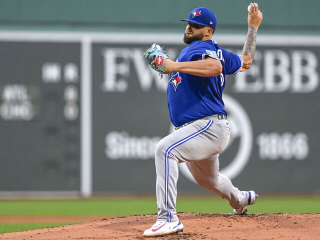 BOSTON, MASSACHUSETTS - AUGUST 04: Alek Manoah #6 of the Toronto Blue Jays throws a pitch in the first inning against the Boston Red Sox at Fenway Park on August 04, 2023 in Boston, Massachusetts.