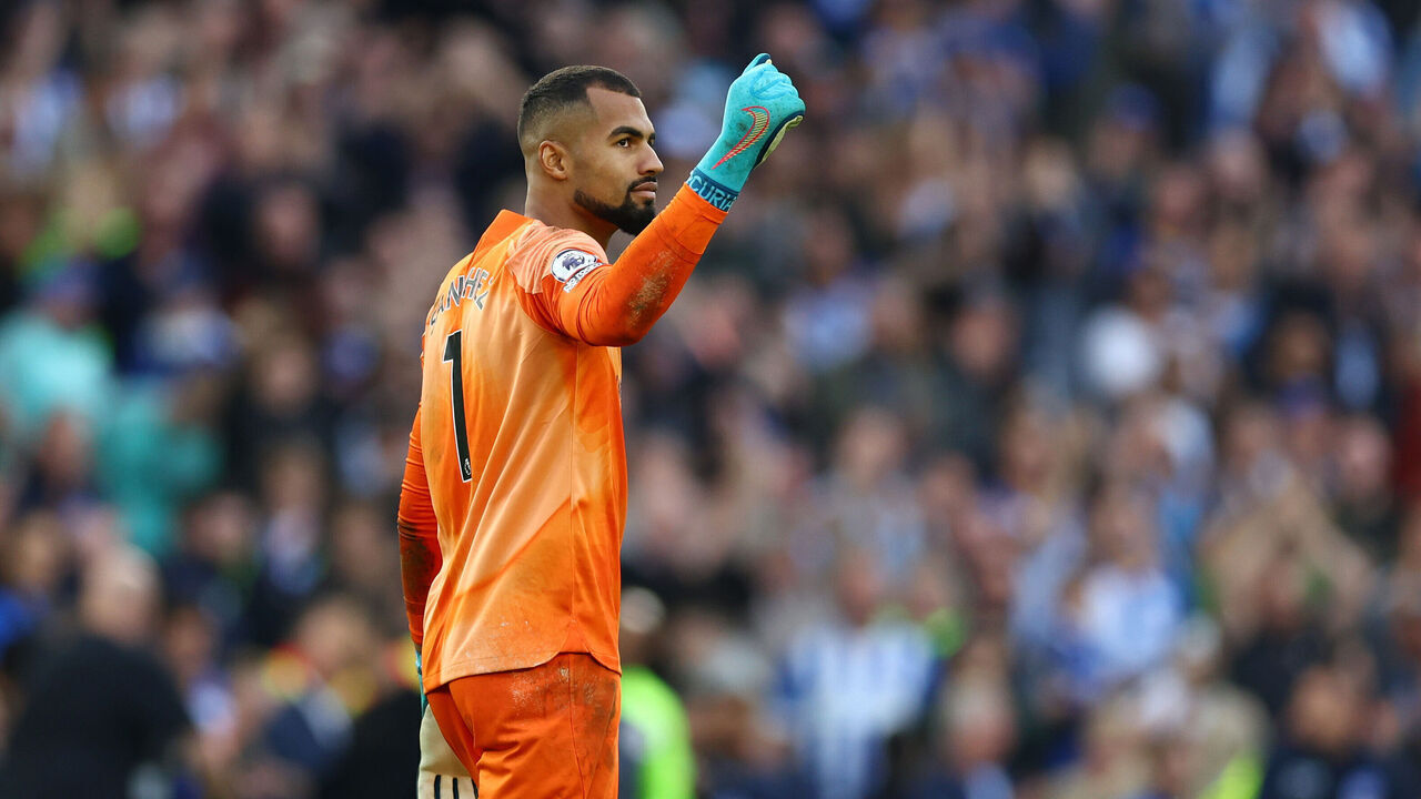 BRIGHTON, ENGLAND - OCTOBER 29: Robert Sanchez of Brighton & Hove Albion celebrates after their sides victory during the Premier League match between Brighton & Hove Albion and Chelsea FC at American Express Community Stadium on October 29, 2022 in Brighton, England.