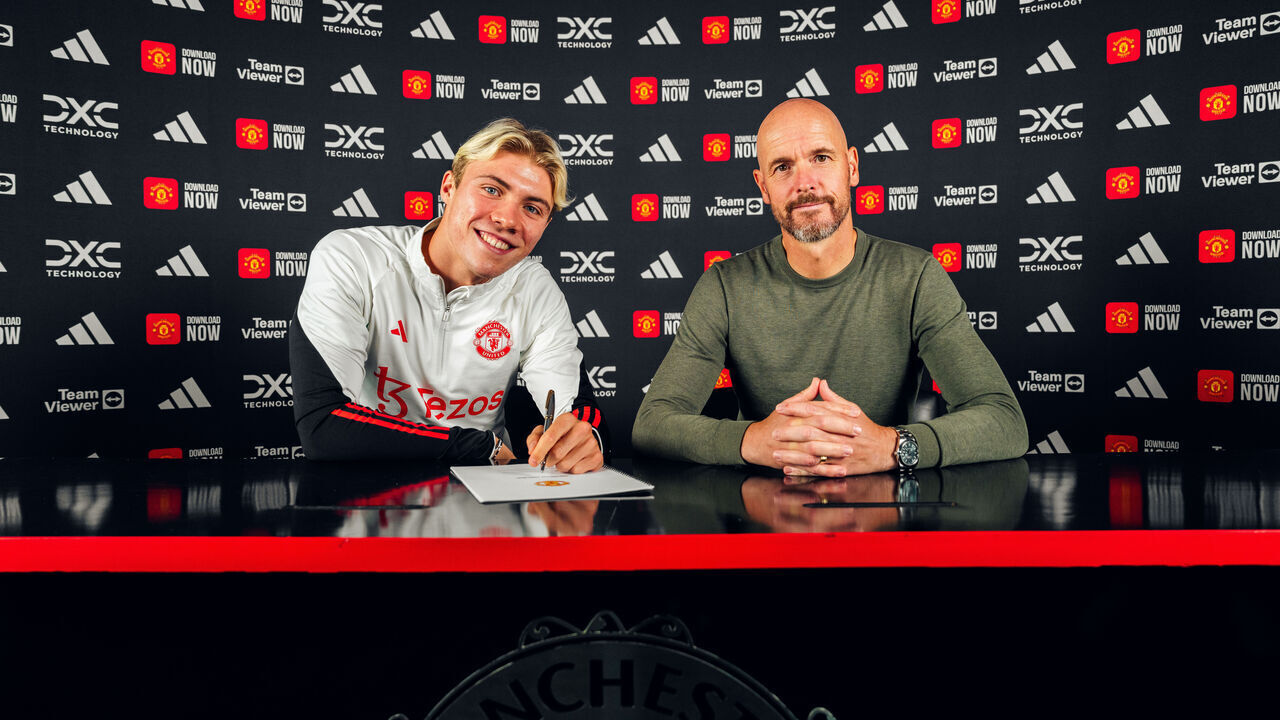 MANCHESTER, ENGLAND - AUGUST 05: (EXCLUSIVE COVERAGE) Rasmus Hojlund of Manchester United poses with Manager Erik ten Hag after signing for the club at Carrington Training Ground on August 05, 2023 in Manchester, England.