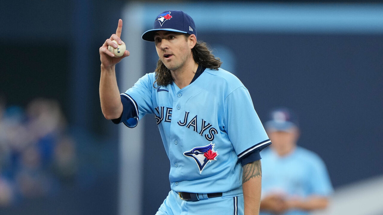 TORONTO, ONTARIO - JUNE 27: Kevin Gausman #34 of the Toronto Blue Jays pitches in a game against the San Francisco Giants at Rogers Centre on June 27, 2023 in Toronto, Ontario.