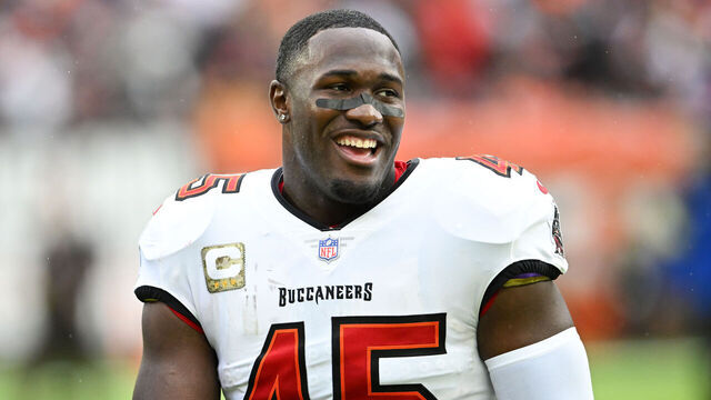 CLEVELAND, OHIO - NOVEMBER 27: Devin White #45 of the Tampa Bay Buccaneers walks off the field at halftime against the Cleveland Browns at FirstEnergy Stadium on November 27, 2022 in Cleveland, Ohio.