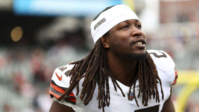 CINCINNATI, OH - DECEMBER 11: Kareem Hunt #27 of the Cleveland Browns smiles prior to an NFL football game against the Cincinnati Bengals at Paycor Stadium on December 11, 2022 in Cincinnati, Ohio.