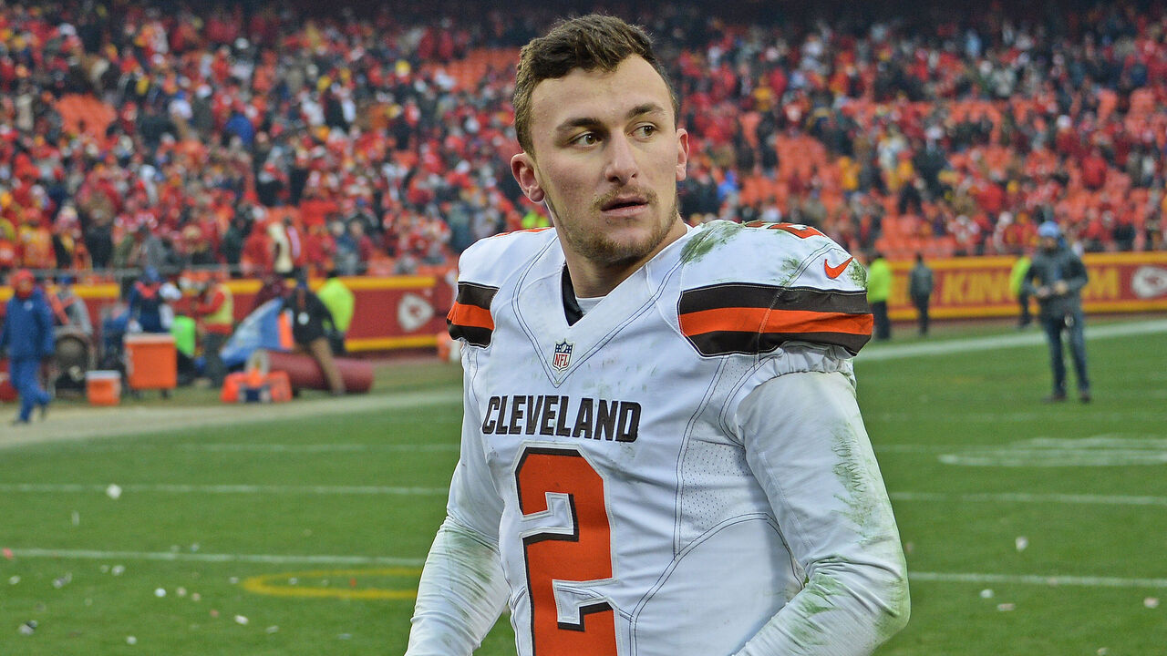 KANSAS CITY, MO - DECEMBER 27: Quarterback Johnny Manziel #2 of the Cleveland Browns walks off the field, after losing to the Kansas City Chiefs on December 27, 2015 at Arrowhead Stadium in Kansas City, Missouri.