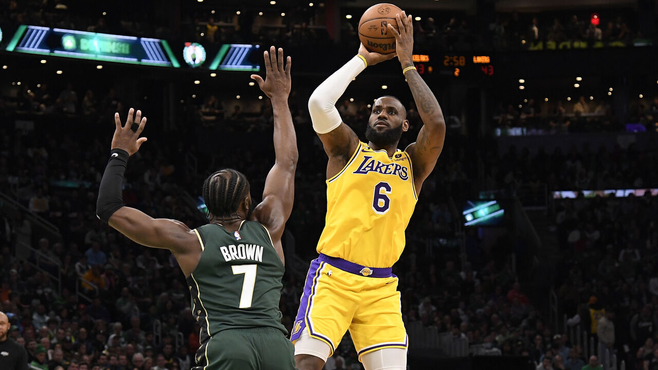 BOSTON, MA - JANUARY 28: LeBron James #6 of the Los Angeles Lakers shoots the ball during the game against the Boston Celtics on January 28, 2023 at the TD Garden in Boston, Massachusetts. Mandatory Copyright Notice: Copyright 2023 NBAE