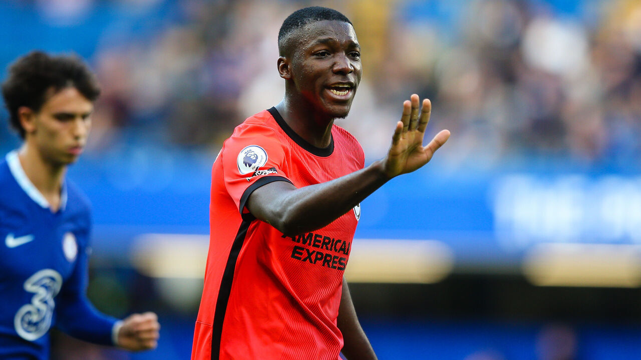 LONDON, ENGLAND - APRIL 15: Moises Caicedo of Brighton & Hove Albion gestures during the Premier League match between Chelsea FC and Brighton & Hove Albion at Stamford Bridge on April 15, 2023 in London, United Kingdom.