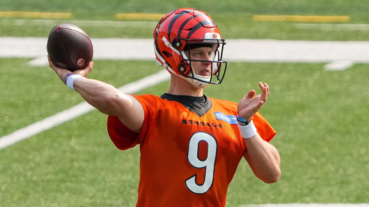 CINCINNATI, OHIO - JUNE 15: Joe Burrow #9 of the Cincinnati Bengals throws a pass during an offseason workout at Paycor Stadium on June 15, 2023 in Cincinnati, Ohio.
