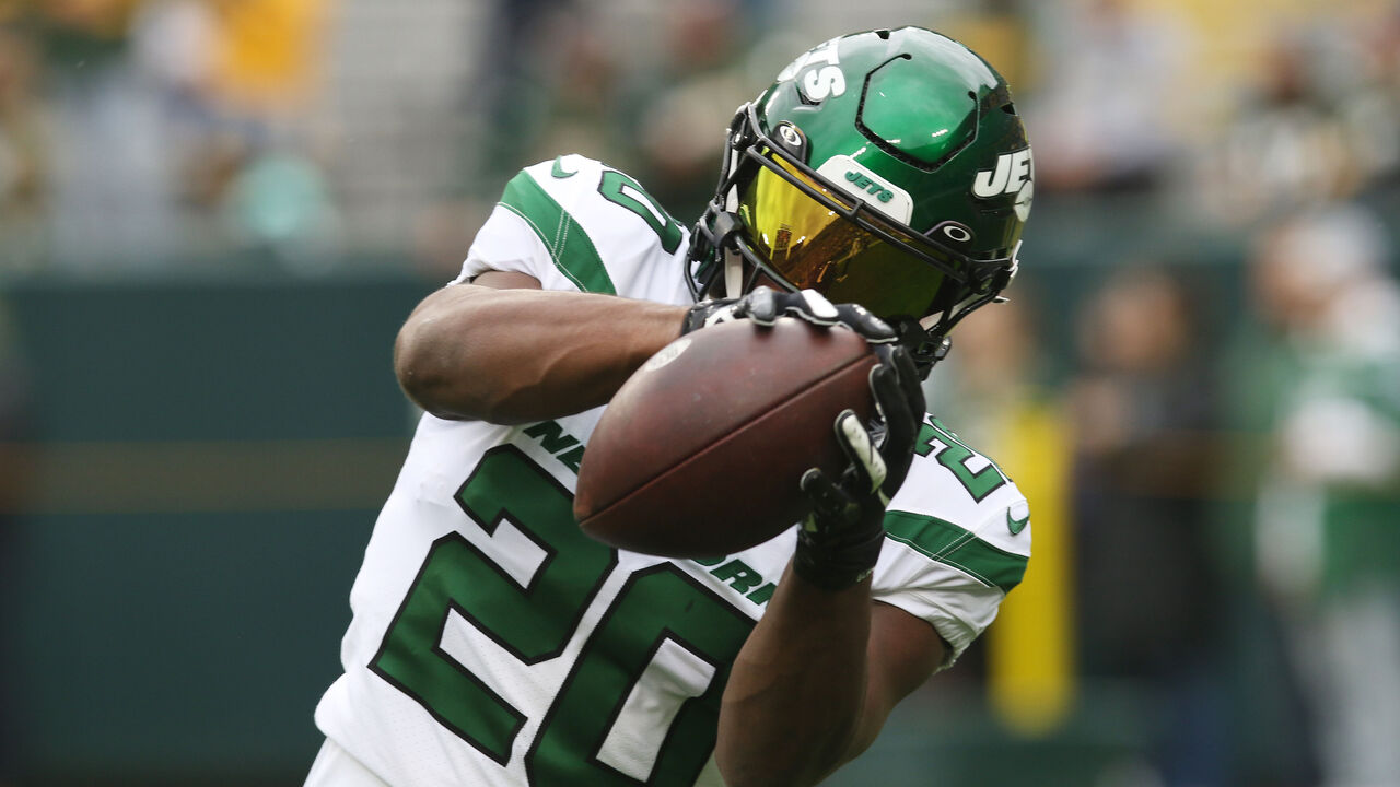 Jets running back Breece Hall activated from the physically unable to  perform list