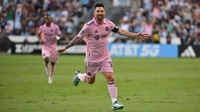 Inter Miami's Argentine forward #10 Lionel Messi celebrates scoring during the CONCACAF Leagues Cup semifinal football match between Inter Miami and Philadelphia Union at Subaru Park Stadium in Chester, Pennsylvania, on August 15, 2023.