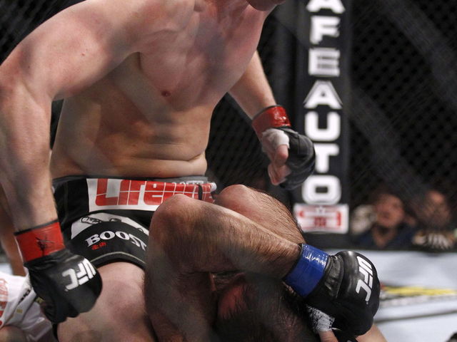 Stefan Struve cleared by doctors following UFC 175 health scare