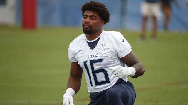 NASHVILLE, TENNESSEE - AUGUST 10: Treylon Burks #16 of the Tennessee Titans warms up before training camp at Ascension Saint Thomas Sports Park on August 10, 2023 in Nashville, Tennessee.