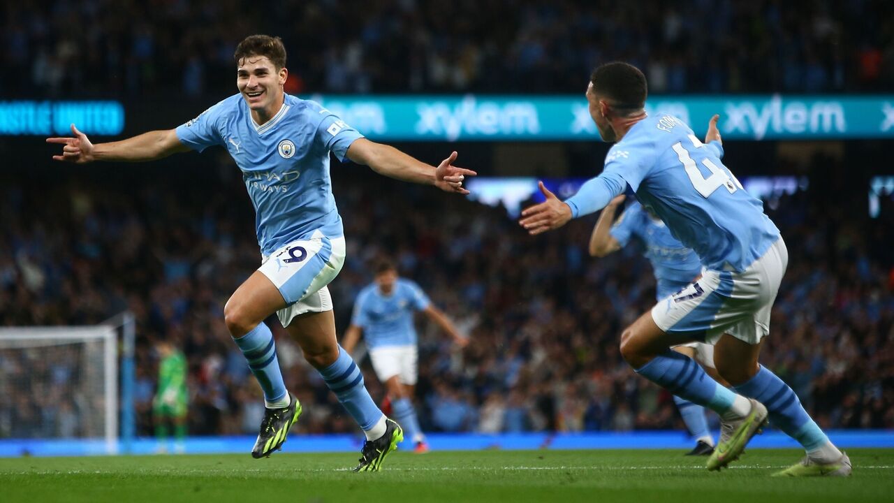 Manchester City 1-0 Newcastle United – Julian Alvarez strikes to