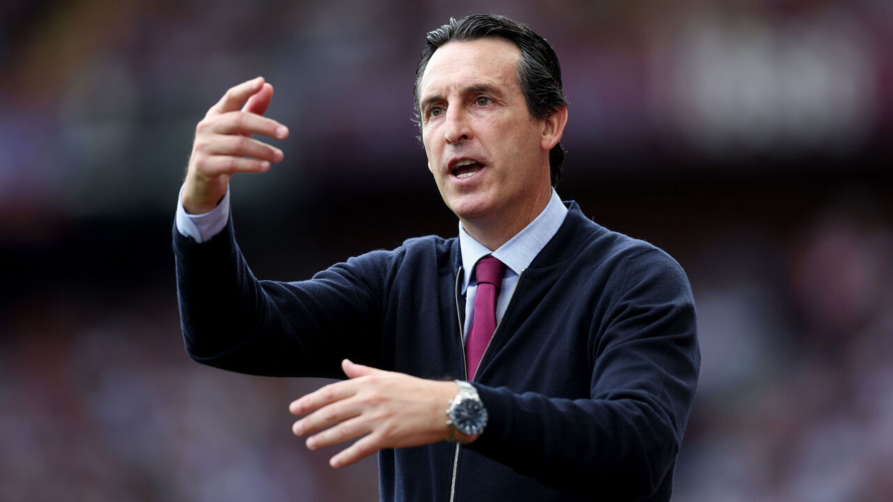 BIRMINGHAM, ENGLAND - AUGUST 20: Unai Emery head coach of Aston Villa reacts during the Premier League match between Aston Villa and Everton FC at Villa Park on August 20, 2023 in Birmingham, England.