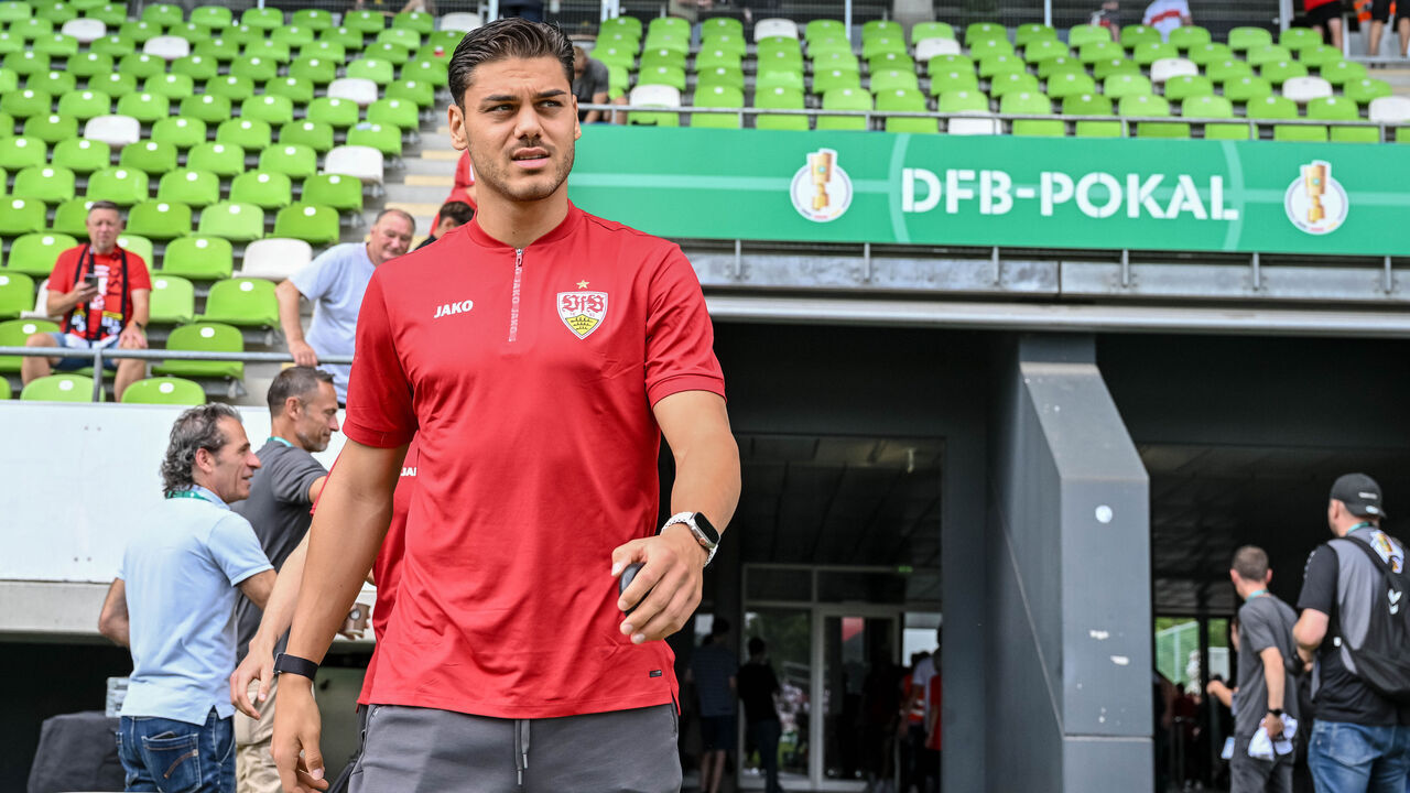 REUTLINGEN, GERMANY - AUGUST 12: Konstantinos Mavropanos of VfB Stuttgart Looks on prior to the DFB cup first round match between TSG Balingen and VfB Stuttgart at Stadion an der Kreuzeiche on August 12, 2023 in Reutlingen, Germany.