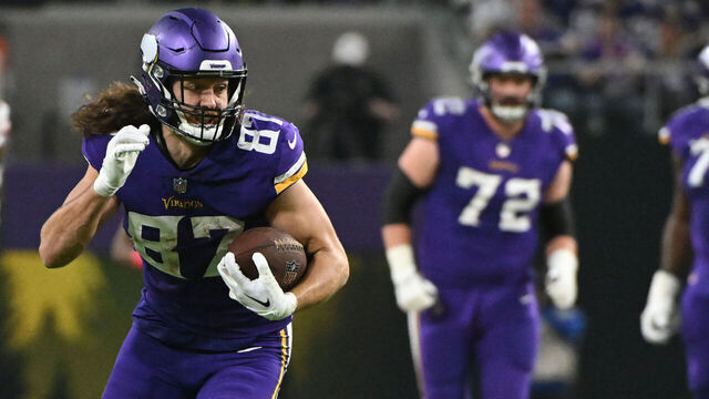MINNEAPOLIS, MINNESOTA - JANUARY 15: T.J. Hockenson #87 of the Minnesota Vikings runs after a catch during the second quarter against the New York Giants in the NFC Wild Card playoff game at U.S. Bank Stadium on January 15, 2023 in Minneapolis, Minnesota.