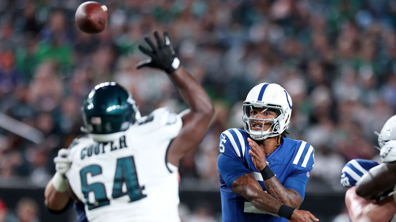 Colts' QB Richardson plays a full half, Colts beat Eagles 27-13 in