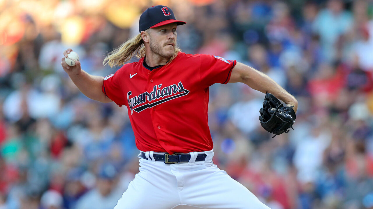 CLEVELAND, OH - AUGUST 22: Cleveland Guardians starting pitcher Noah Syndergaard (34) delivers a pitch to the plate during the second inning of the Major League Baseball Interleague game between the Los Angeles Dodgers and Cleveland Guardians on August 22, 2023, at Progressive Field in Cleveland, OH.