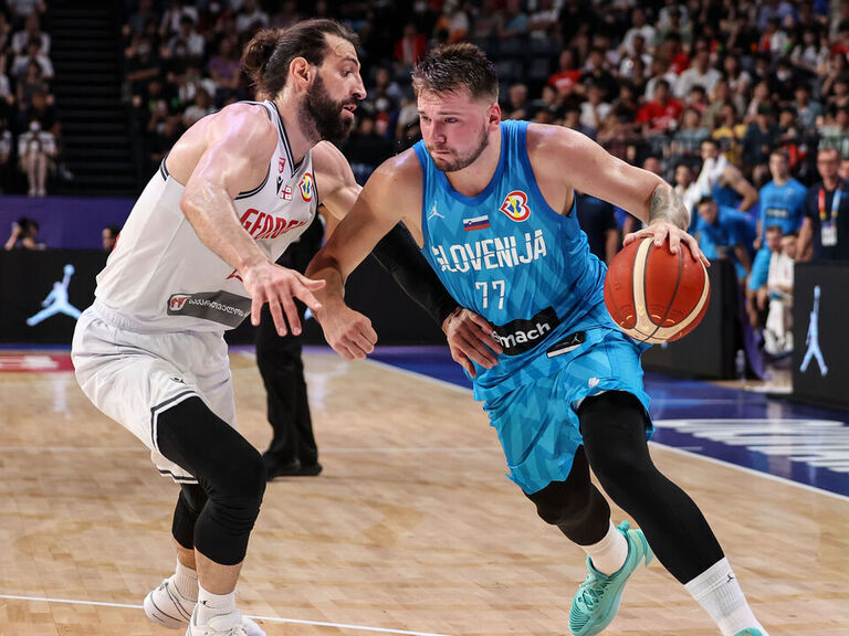Doncic drops 37 points; South Sudan's Maluach joins youngest players at ...