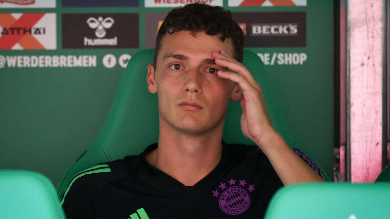 BREMEN, GERMANY - AUGUST 18: Benjamin Pavard of Bayern Muenchen during the Bundesliga match between SV Werder Bremen and FC Bayern München at Wohninvest Weserstadion on August 18, 2023 in Bremen, Germany.