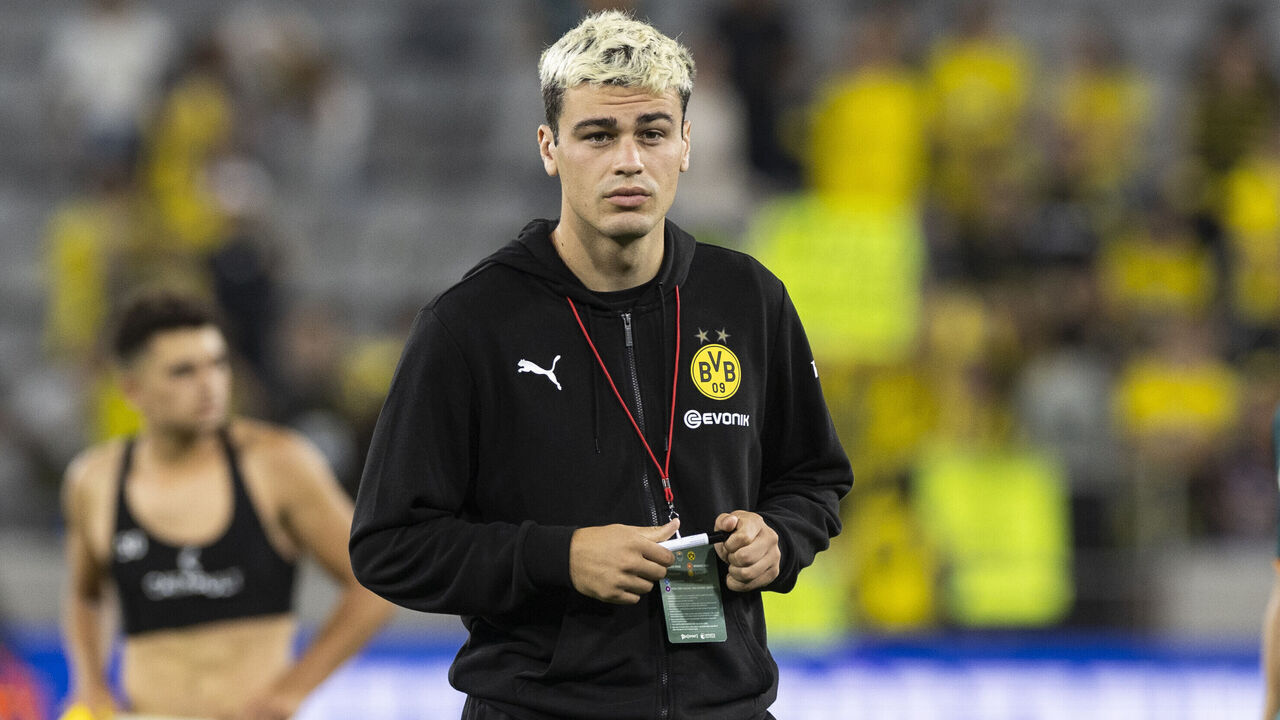SAN DIEGO, CALIFORNIA - JULY 27: Giovanni Reyna of Borussia Dortmund looks on during the Pre-Season Friendly match between Borussia Dortmund and San Diego Loyal SC at Snapdragon Stadium on July 27, 2023 in San Diego, California.