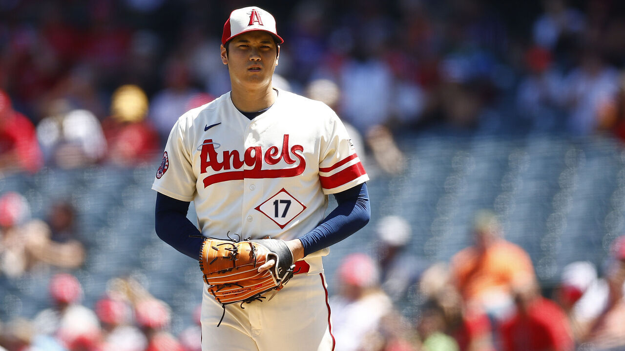 ANAHEIM, CALIFORNIA - AUGUST 23: Shohei Ohtani #17 of the Los Angeles Angels throws against the Cincinnati Reds in the second inning during game one of a doubleheader at Angel Stadium of Anaheim on August 23, 2023 in Anaheim, California.