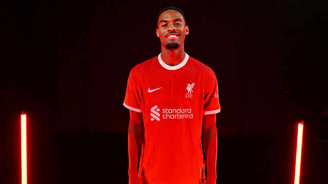 KIRKBY, ENGLAND - SEPTEMBER 01: (THE SUN OUT, THE SUN ON SUNDAY OUT) Ryan Gravenberch new signing of Liverpool at AXA Training Centre on September 01, 2023 in Kirkby, England.