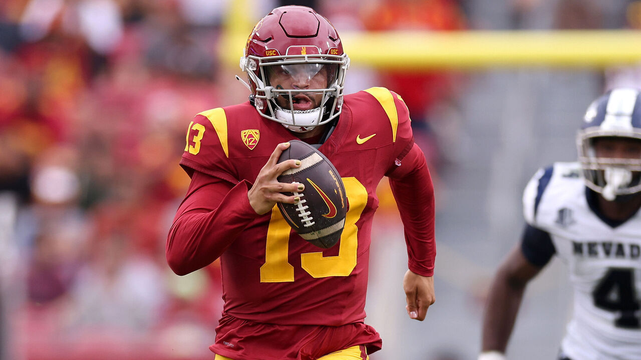 LOS ANGELES, CALIFORNIA - SEPTEMBER 02: Caleb Williams #13 of the USC Trojans runs the ball during the second quarter against the Nevada Wolf Pack at United Airlines Field at the Los Angeles Memorial Coliseum on September 02, 2023 in Los Angeles, California.