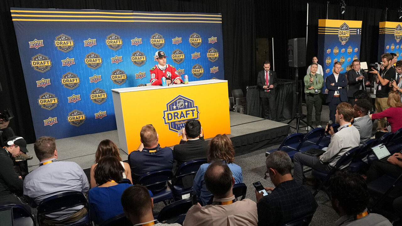 NASHVILLE, TENNESSEE - JUNE 28: Connor Bedard speaks during an interview after being selected first overall by the Chicago Blackhawks during the 2023 Upper Deck NHL Draft - Round One at Bridgestone Arena on June 28, 2023 in Nashville, Tennessee.