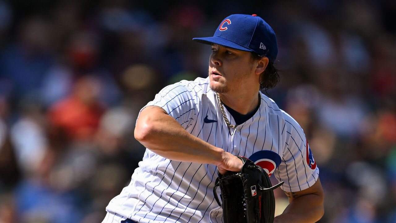 CHICAGO, ILLINOIS - SEPTEMBER 04: Starting pitcher Justin Steele #35 of the Chicago Cubs pitches in the first inning against the San Francisco Giants at Wrigley Field on September 04, 2023 in Chicago, Illinois.