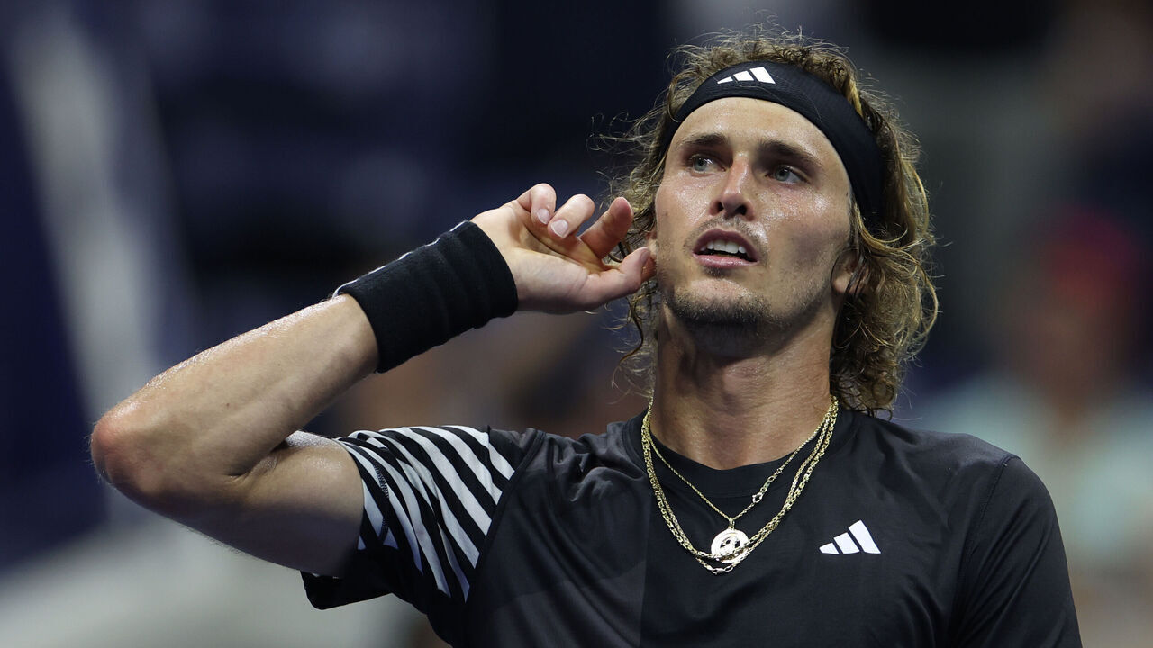 NEW YORK, NEW YORK - SEPTEMBER 04: Alexander Zverev of Germany reacts during the fifth set against Jannik Sinner of Italy during their Men's Singles Fourth Round match on Day Eight of the 2023 US Open at the USTA Billie Jean King National Tennis Center on September 04, 2023 in the Flushing neighborhood of the Queens borough of New York City.