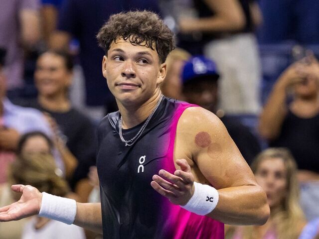 USA's Ben Shelton celebrates his win against USA's Frances Tiafoe during the US Open tennis tournament men's singles quarter-finals match at the USTA Billie Jean King National Tennis Center in New York City, on September 5, 2023.