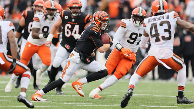 CINCINNATI, OHIO - DECEMBER 11: Joe Burrow #9 of the Cincinnati Bengals against the Cleveland Browns at Paycor Stadium on December 11, 2022 in Cincinnati, Ohio.