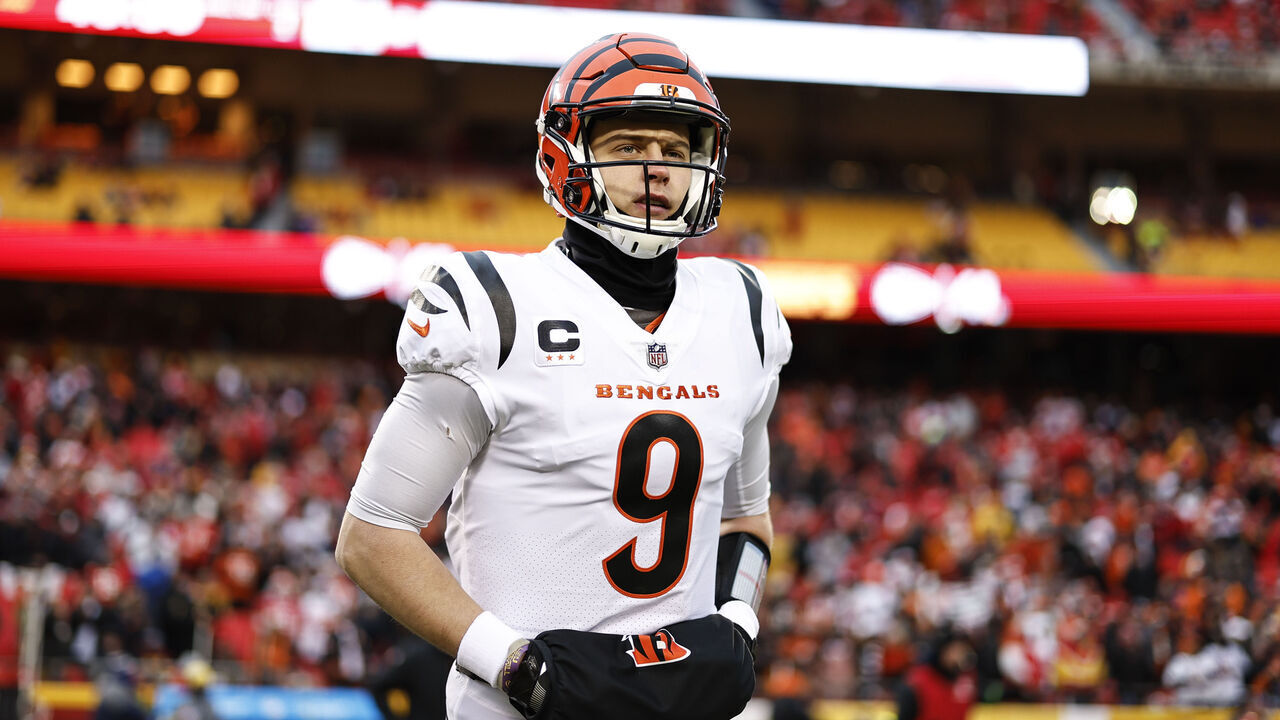 KANSAS CITY, MISSOURI - JANUARY 29: Joe Burrow #9 of the Cincinnati Bengals runs prior to the AFC Championship NFL football game between the Kansas City Chiefs and the Cincinnati Bengals at GEHA Field at Arrowhead Stadium on January 29, 2023 in Kansas City, Missouri.