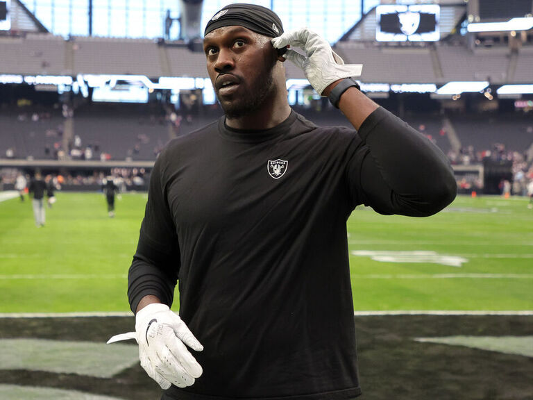 Chandler Jones - Las Vegas Raiders Defensive End - ESPN