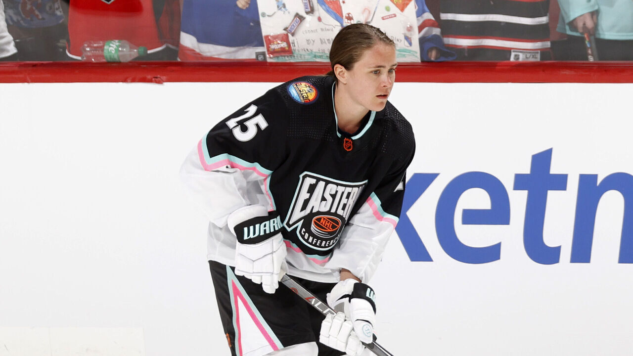 SUNRISE, FLORIDA - FEBRUARY 03: Alex Carpenter #25 of Team United States skates with the puck prior to the 2023 NHL All-Star Skills Competition at FLA Live Arena on February 03, 2023 in Sunrise, Florida.