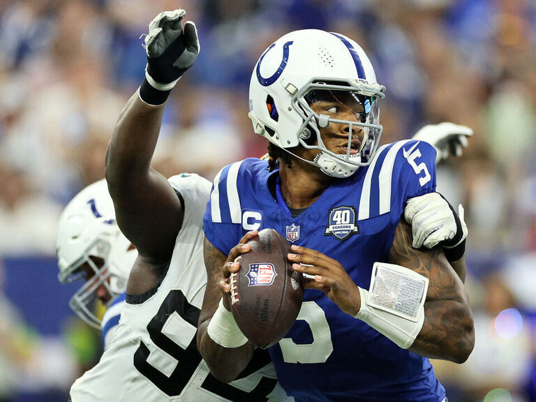 Colts rookie QB Anthony Richardson throws interception on second