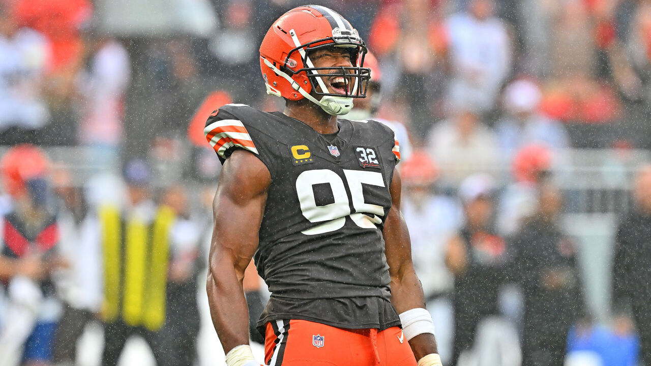 CLEVELAND, OHIO - SEPTEMBER 10: Myles Garrett #95 of the Cleveland Browns celebrates after sacking Joe Burrow (not pictured) of the Cincinnati Bengals during the second half at Cleveland Browns Stadium on September 10, 2023 in Cleveland, Ohio.