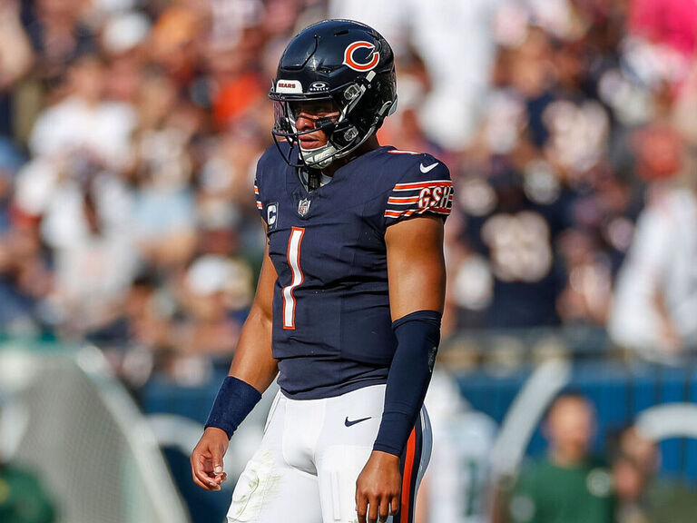 Justin Fields: Chicago Bears QB aims to learn from mistakes