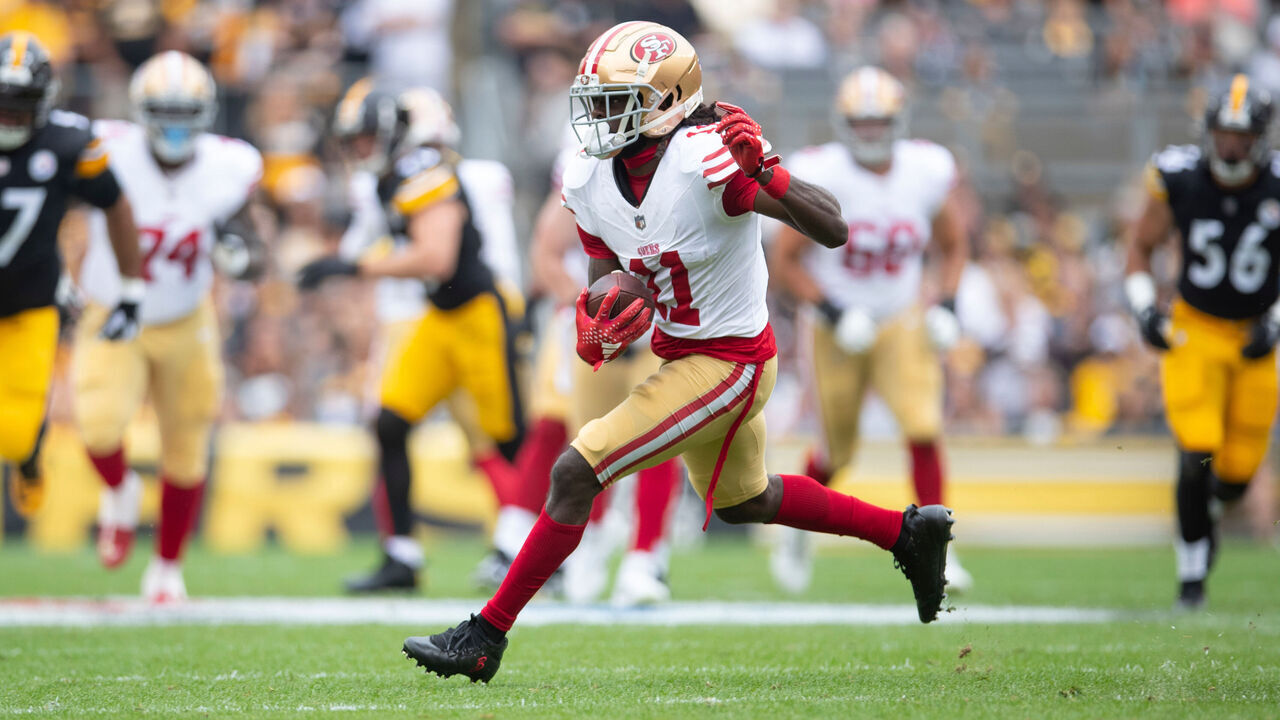 PITTSBURGH, PA - September 10: Brandon Aiyuk #11 of the San Francisco 49ers run after making a catch during the game against the Pittsburgh Steelers at Acrisure Stadium on September 10, 2023 in Pittsburgh, Pennsylvania. The 49ers defeated the Steelers 30-7.