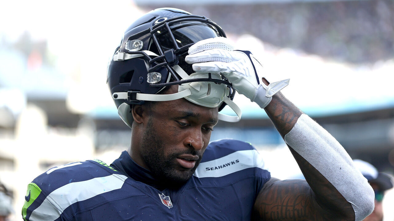 SEATTLE, WASHINGTON - SEPTEMBER 10: DK Metcalf #14 of the Seattle Seahawks reacts against the Los Angeles Rams during the first half at Lumen Field on September 10, 2023 in Seattle, Washington.