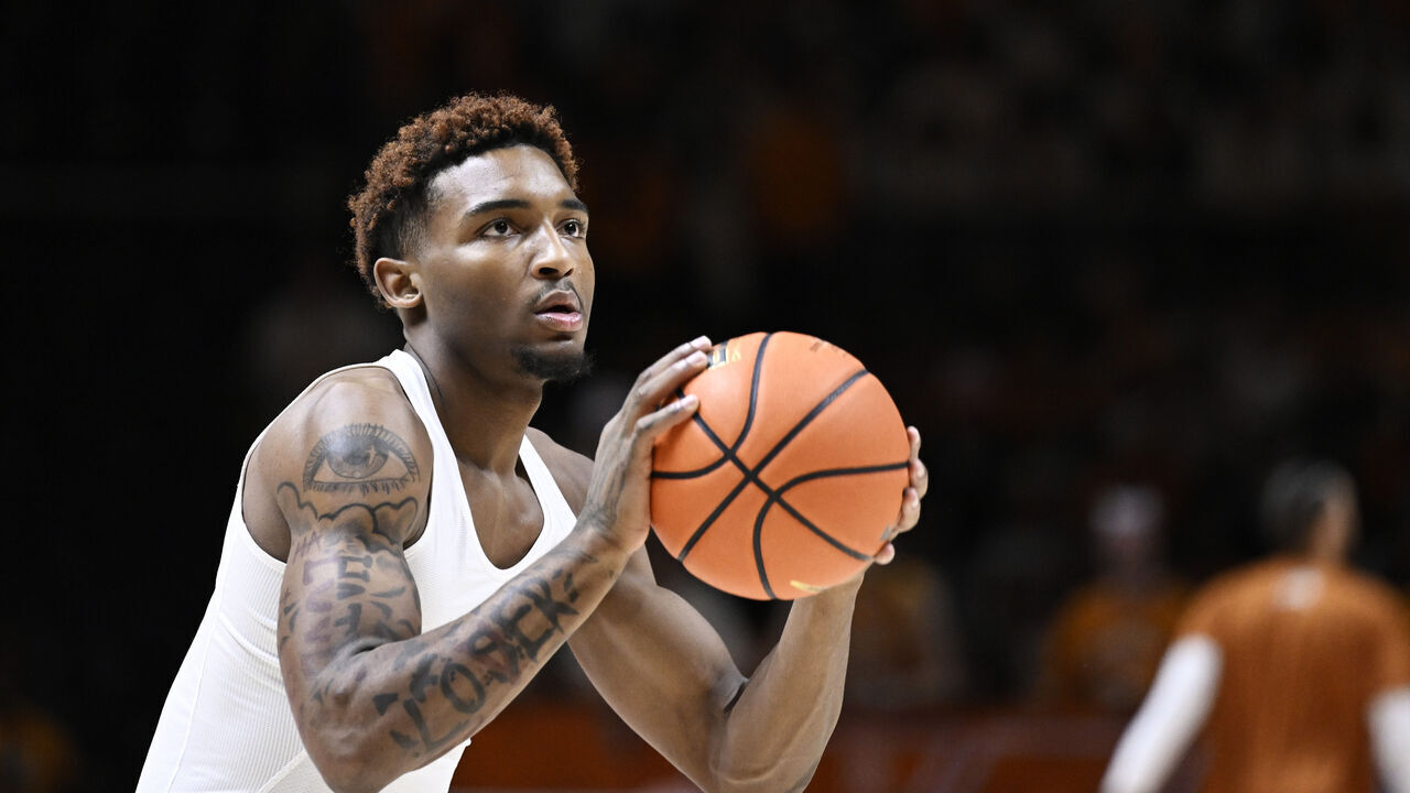 KNOXVILLE, TENNESSEE - JANUARY 28: Arterio Morris #2 of the Texas Longhorns shoots during warm ups before their game against the Tennessee Volunteers at Thompson-Boling Arena on January 28, 2023 in Knoxville, Tennessee.
