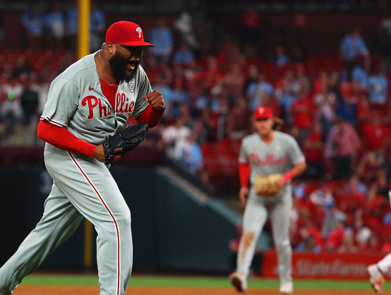 Mike Trout robs Bryce Harper with diving catch, makes 80-grade