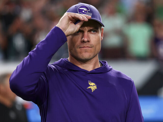 Vikings' O'Connell sees 'some encouraging things' despite 0-2 start |  theScore.com