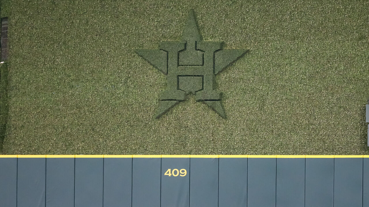 HOUSTON, TX - AUGUST 21: Wide view of center field during the MLB game between the Boston Red Sox and Houston Astros on August 21, 2023 at Minute Maid Park in Houston, Texas.