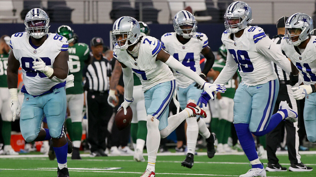 ARLINGTON, TEXAS - SEPTEMBER 17: Trevon Diggs #7 of the Dallas Cowboys celebrates an interception against the New York Jets during the fourth quarter at AT&T Stadium on September 17, 2023 in Arlington, Texas.