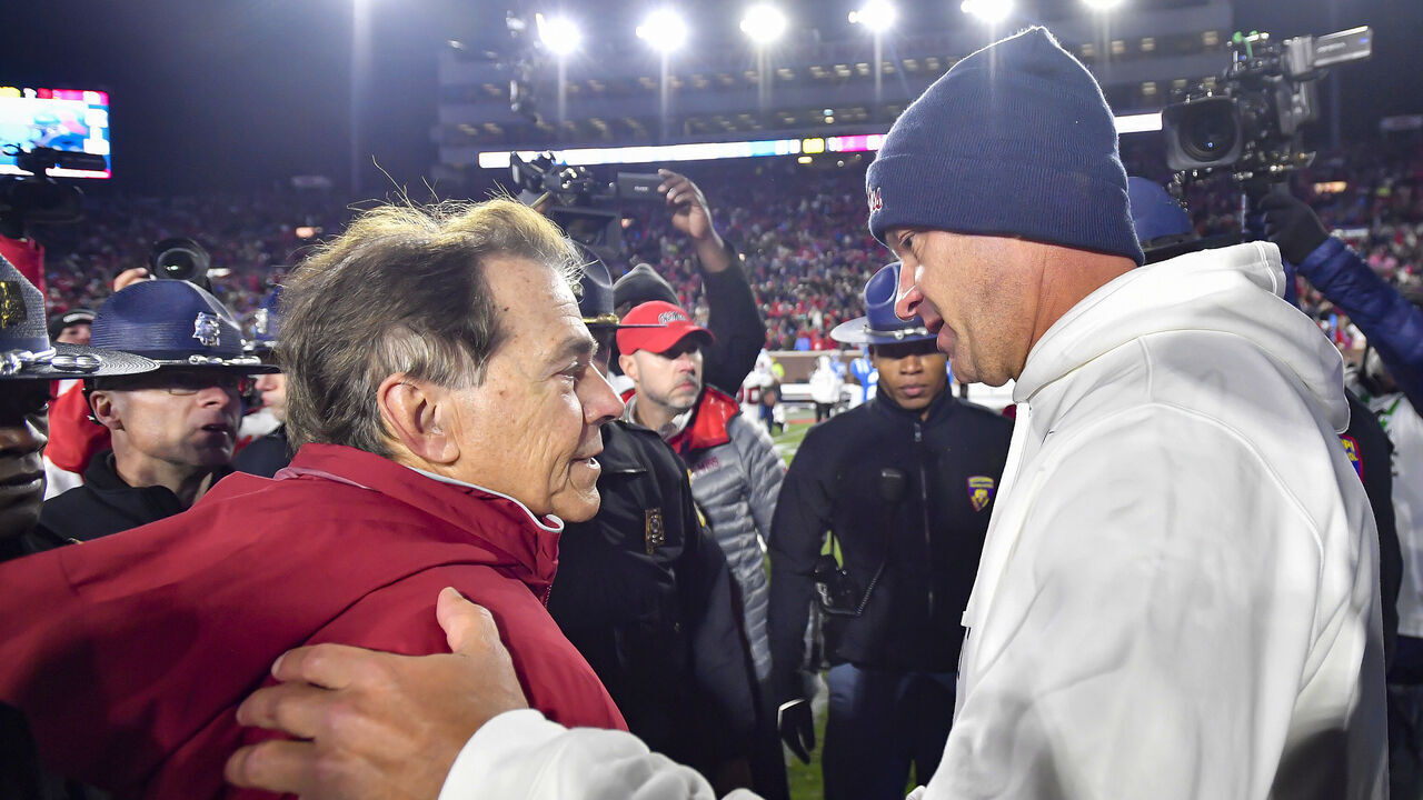 OXFORD, MS - NOVEMBER 12: Mississippi Rebels coach Lane Kiffin (right) shakes hands with Alabama Crimson Tide coach Nick Saban (left) after a college football game between the Alabama Crimson Tide and Mississippi Rebels at Vaught-Hemingway Stadium on Saturday, November 12, 2022 in Oxford, MS.