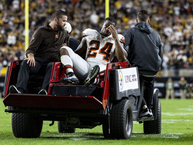 Cleveland Browns Nick Chubb to undergo surgery on season-ending