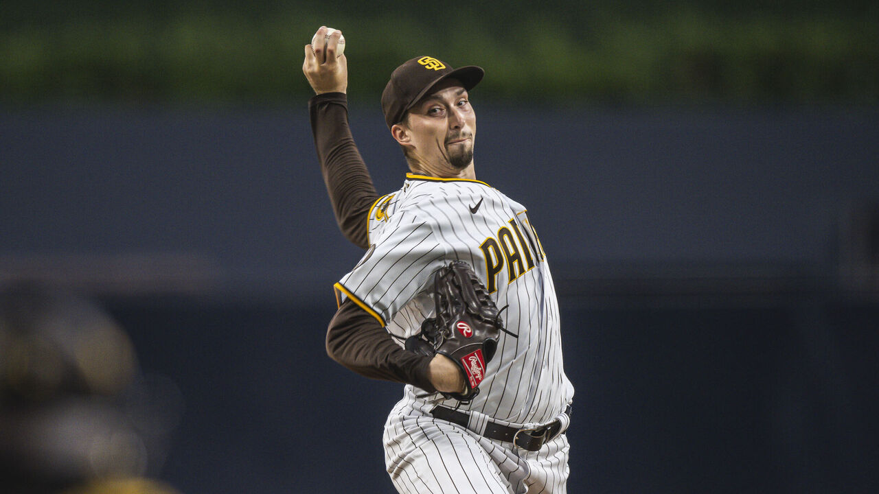 SAN DIEGO, CA - SEPTEMBER 19: Blake Snell #4 of the San Diego Padres pitches in the first inning against the Colorado Rockies on September 19, 2023 at Petco Park in San Diego, California.