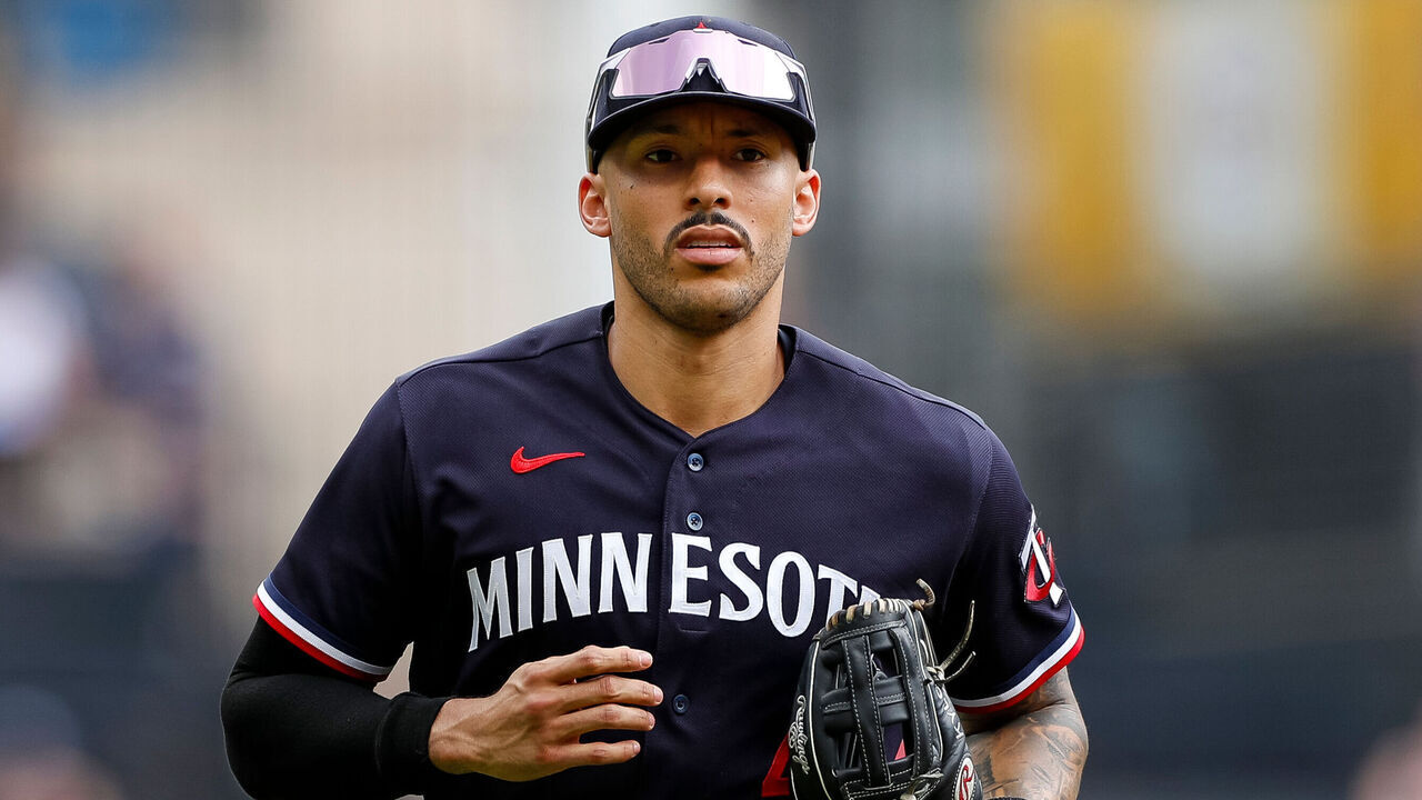CLEVELAND, OHIO - SEPTEMBER 6: Carlos Correa #4 of the Minnesota Twins runs towards the dugout during the second inning against the Cleveland Guardians at Progressive Field on September 6, 2023 in Cleveland, Ohio.