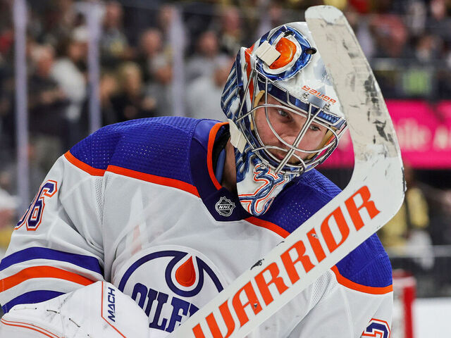 LAS VEGAS, NEVADA - MAY 12: Jack Campbell #36 of the Edmonton Oilers takes a break during a stop in play in the second period of Game Five of the Second Round of the 2023 Stanley Cup Playoffs against the Vegas Golden Knights at T-Mobile Arena on May 12, 2023 in Las Vegas, Nevada. The Golden Knights defeated the Oilers 4-3.