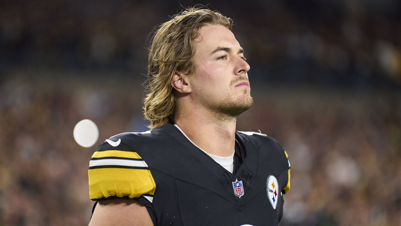 PITTSBURGH, PA - SEPTEMBER 18: Kenny Pickett #8 of the Pittsburgh Steelers looks on from the sideline before kickoff against the Cleveland Browns at Acrisure Stadium on September 18, 2023 in Pittsburgh, Pennsylvania.